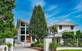 1801 Eden Way
